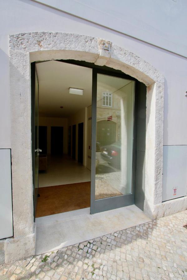 Luxury Apartment By Myplaceforyou, Very Quiet, Close To Time Out Market Lisboa Exteriér fotografie